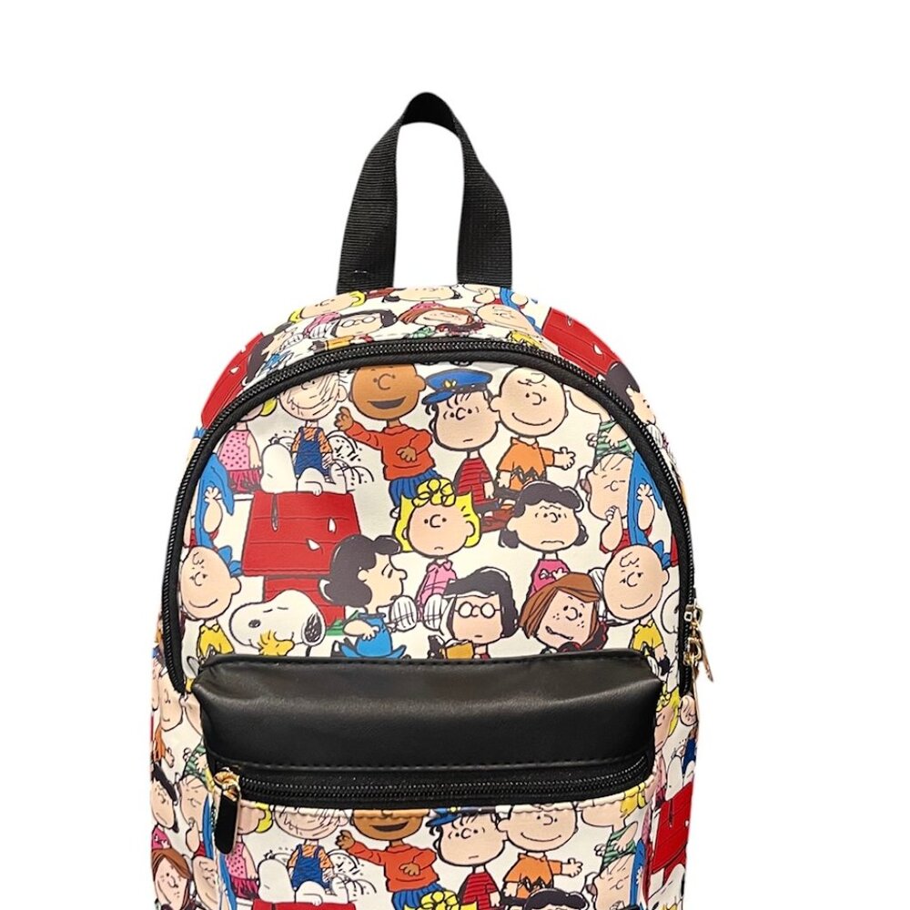 NWT Peanuts Mini Backpack Character Charlie Brown Gang